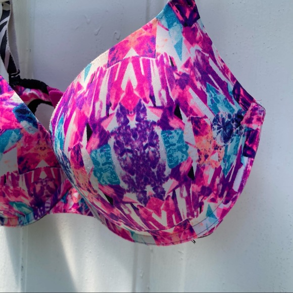 PINK Victoria secret push-up bra , extra padding - Picture 5 of 11